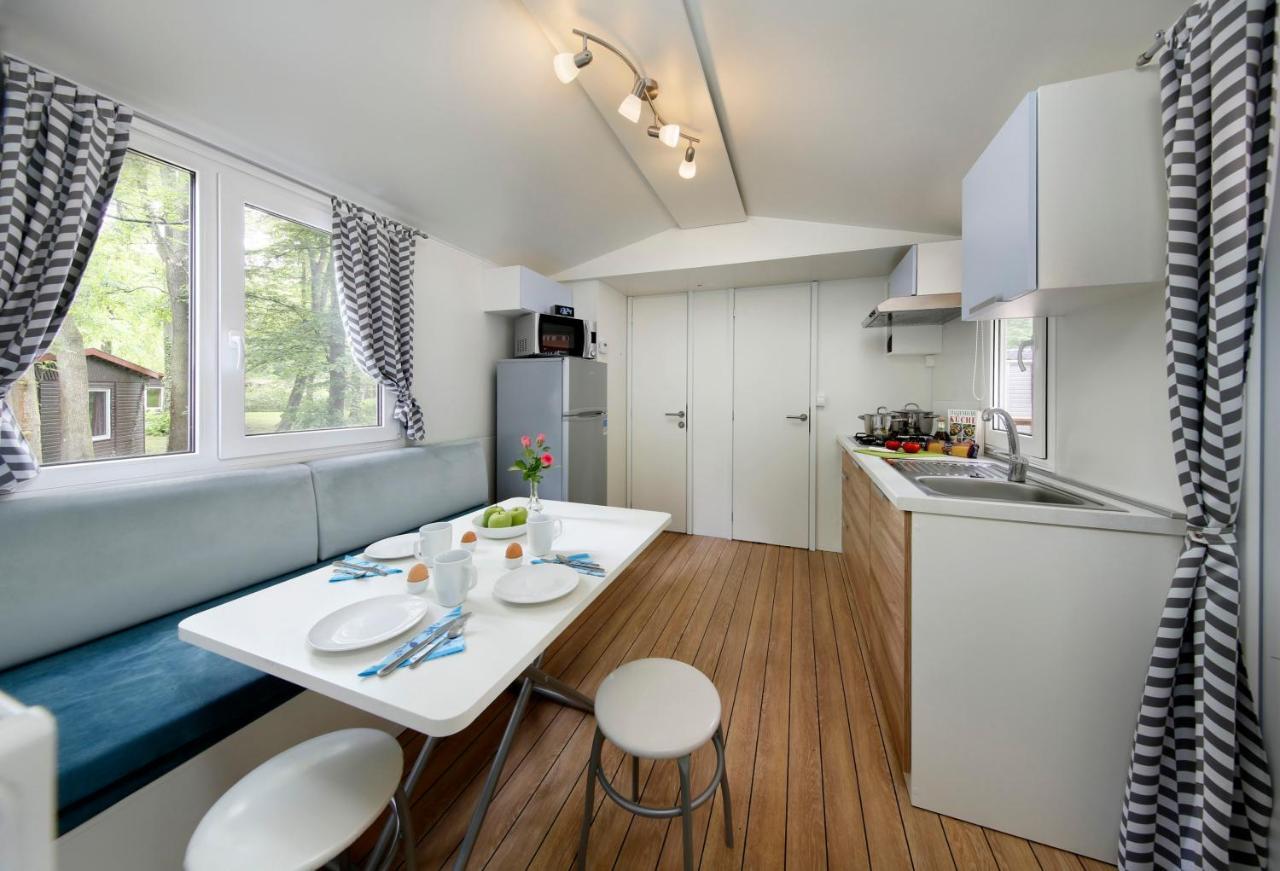 L' Escala Albatross Mobile Homes On Camping Lacus المظهر الخارجي الصورة